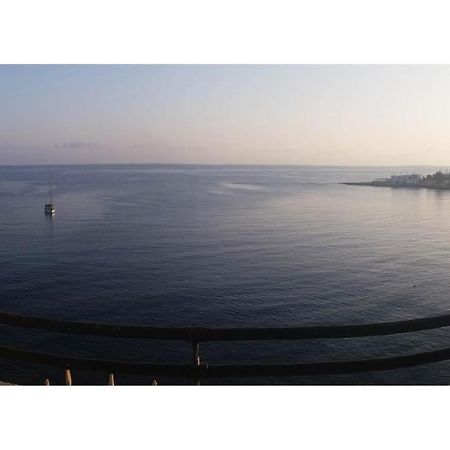 St Julians' Sea Front, Spectacular View, Apartment Saint Julian's Bagian luar foto