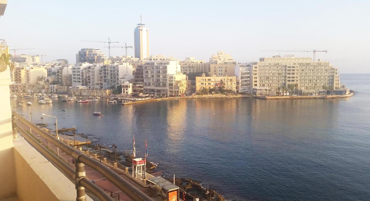 St Julians' Sea Front, Spectacular View, Apartment Saint Julian's Bagian luar foto