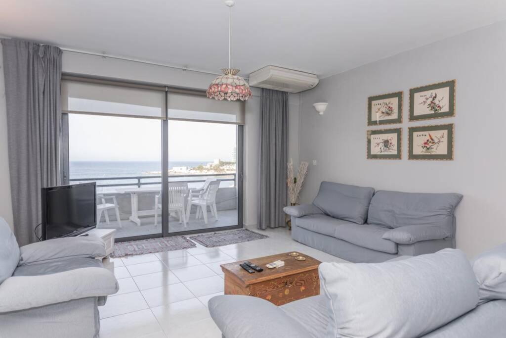 St Julians' Sea Front, Spectacular View, Apartment Saint Julian's Bagian luar foto